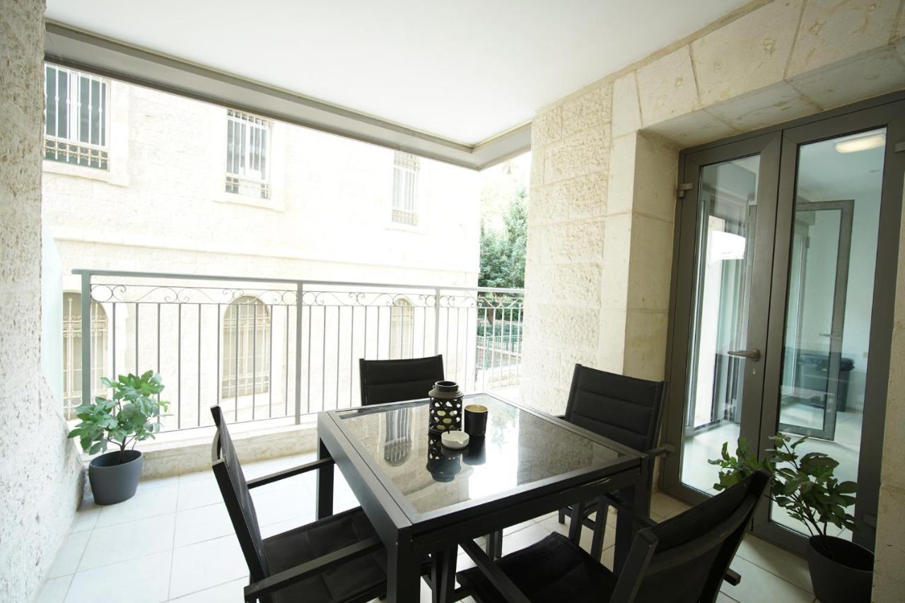Harav Kuk Modern Apartment By Nimizz Jerusalém Exterior foto