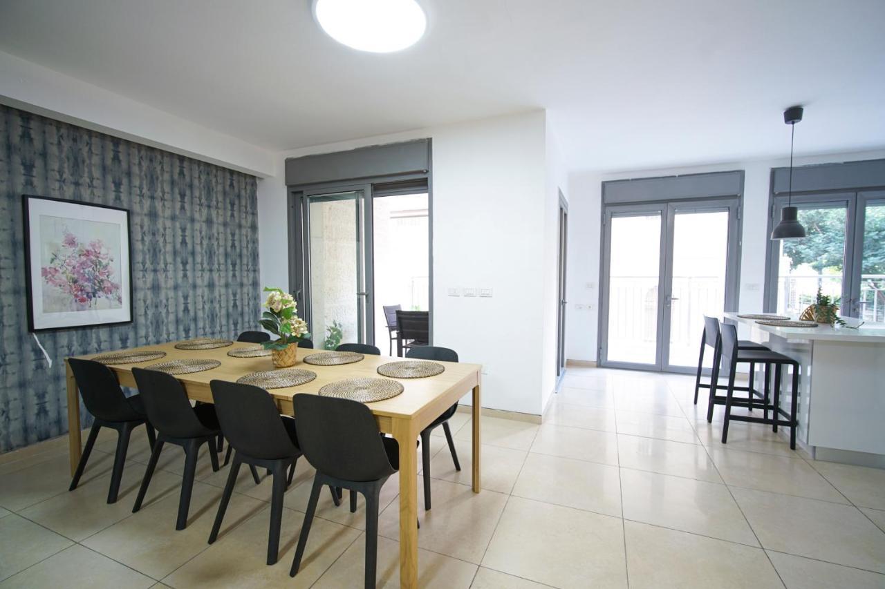 Harav Kuk Modern Apartment By Nimizz Jerusalém Exterior foto